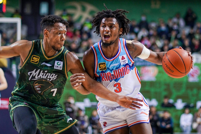 同曦力克北控锁定季后赛席位 六队争夺战白热化