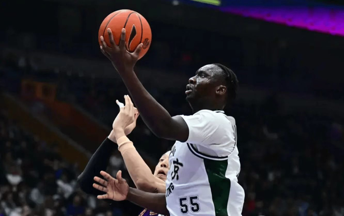 同曦力克北控锁定季后赛席位 六队争夺战白热化