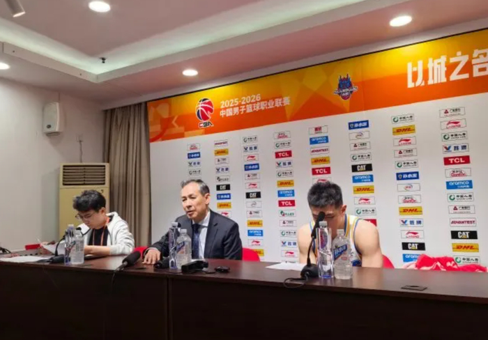 山东惜败北京许利民：篮板短板成隐患 勇敢用人